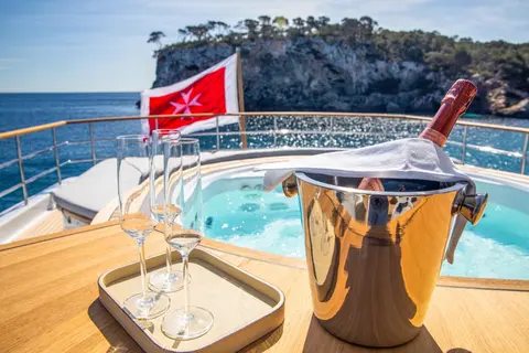 Celebration Charter, photograph 5