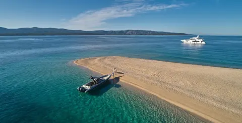 Desert Island Charter, photograph 4